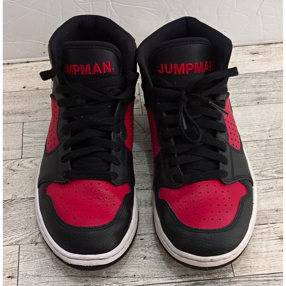 Jordan Air Jordan Access Bred Mid Top Sneakers Black/Red Size 8 AR3762-006